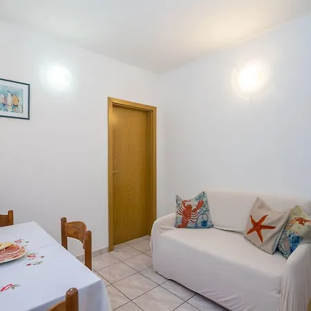 Meri Apartment
